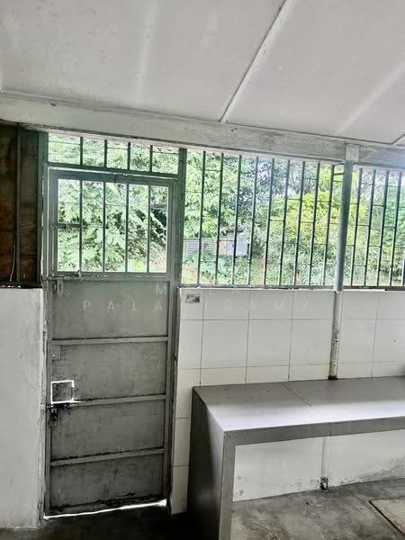1-storey Terraced House for Sale in Sea Park (Petaling Jaya) - Mala Palanisamy - Exterior - PropertyGuru.com.my