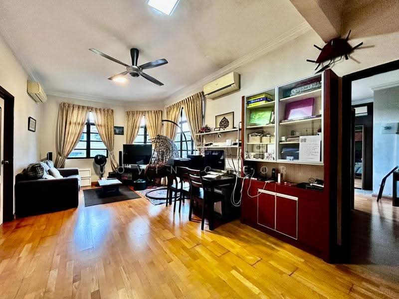 Bungalow House for Sale in Bandar Kinrara Seksyen 6 (Bandar Kinrara) - Jovin Cheor - Living Room - PropertyGuru.com.my