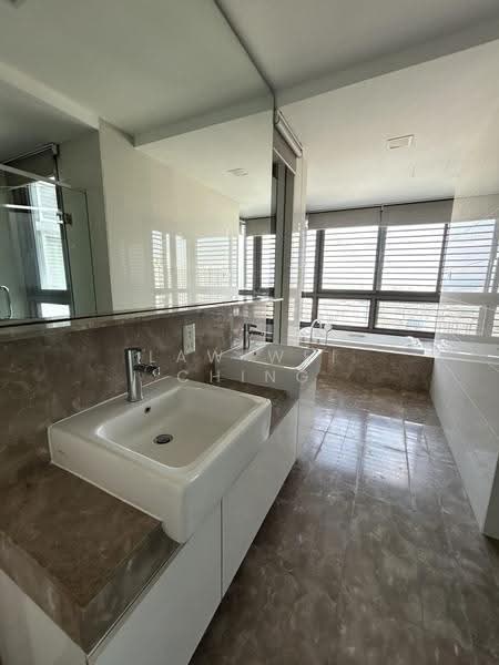 Condominium for Rent at Seni Mont Kiara - Law Wei Ching - Bathroom - PropertyGuru.com.my