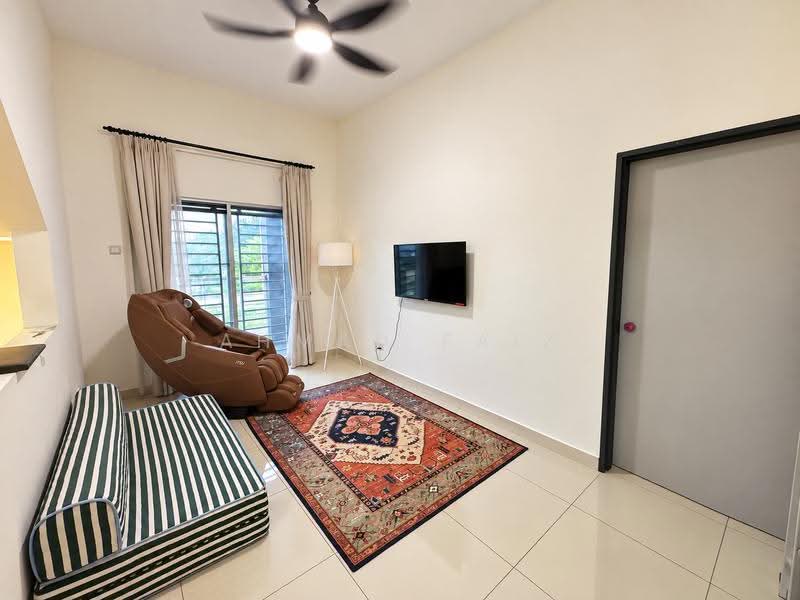 3-storey Terraced House for Sale in Sepang (Selangor) - Ahmad Faiz - Living Room - PropertyGuru.com.my