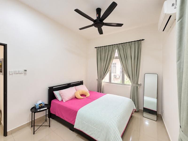 3-storey Terraced House for Sale in Sepang (Selangor) - Ahmad Faiz - Bedroom - PropertyGuru.com.my