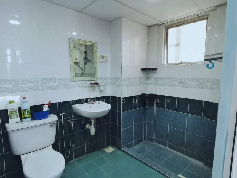 Condominium for Sale at Venice Hill - Jovin Cheor - Bathroom - PropertyGuru.com.my