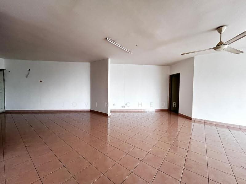 Condominium for Sale at Venice Hill - Jovin Cheor - Living Room - PropertyGuru.com.my