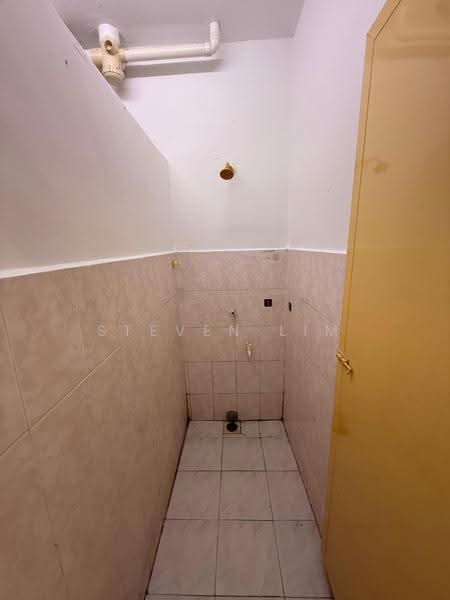 Apartment for Rent at Golden Villa - Steven Lim - Bathroom - PropertyGuru.com.my