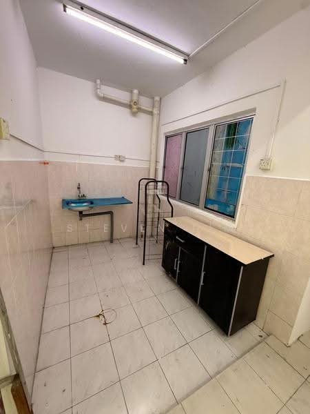 Apartment for Rent at Golden Villa - Steven Lim - Kitchen - PropertyGuru.com.my