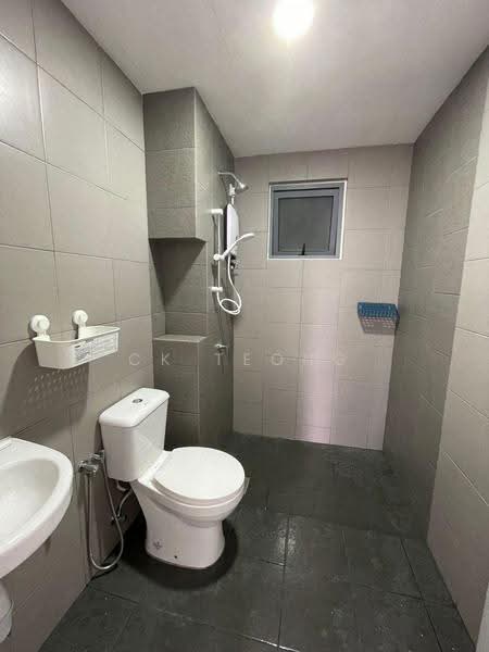 Kondominium untuk Disewa di Sky Awani Residensi 4 - CK Teong - Bathroom - PropertyGuru.com.my