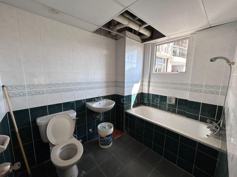 Condominium for Sale at Venice Hill - Jovin Cheor - Bathroom - PropertyGuru.com.my