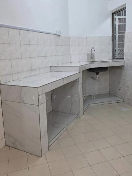 Condominium for Rent at Regency Condominium - LILY YEOH - Kitchen - PropertyGuru.com.my