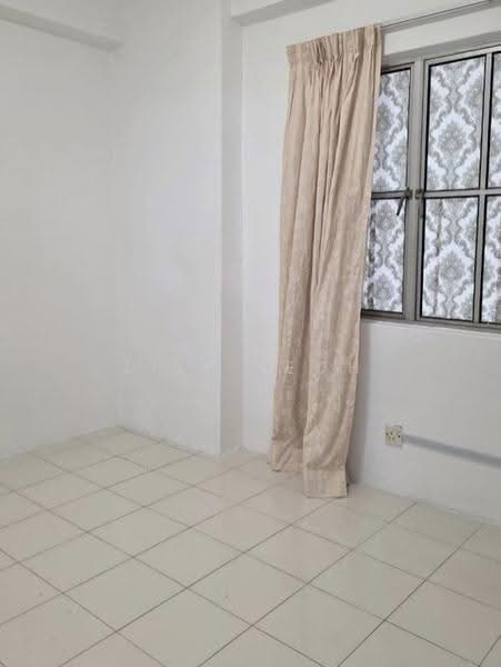 Condominium for Rent at Regency Condominium - LILY YEOH - Bedroom - PropertyGuru.com.my