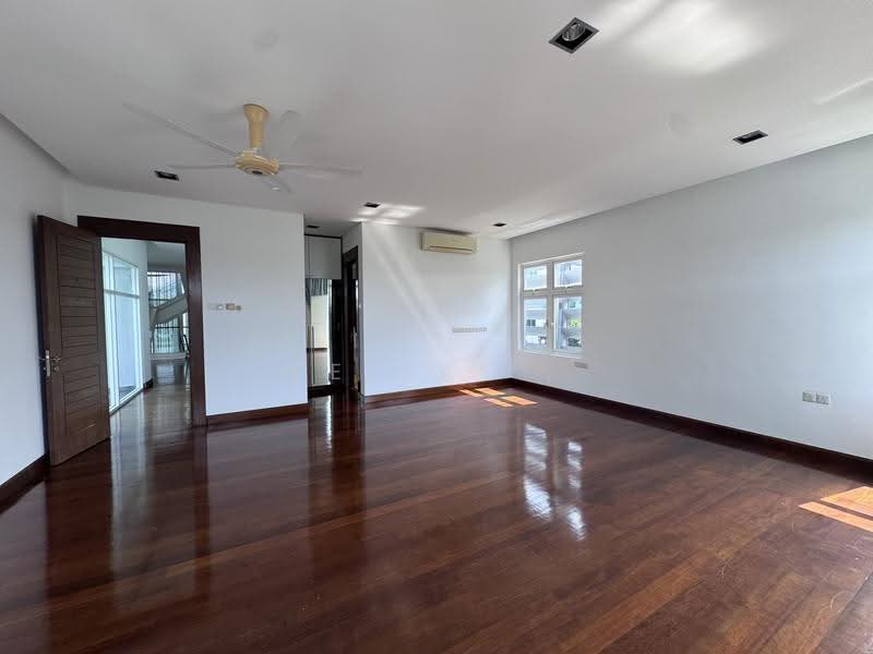 Rumah Banglo untuk Dijual di Country Heights Damansara (Kuala Lumpur) - Feisal . - Living Room - PropertyGuru.com.my