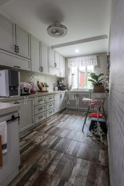 2-storey Terraced House for Sale in Putra Heights (Subang Jaya) - Mohammad Din Majid - Kitchen - PropertyGuru.com.my