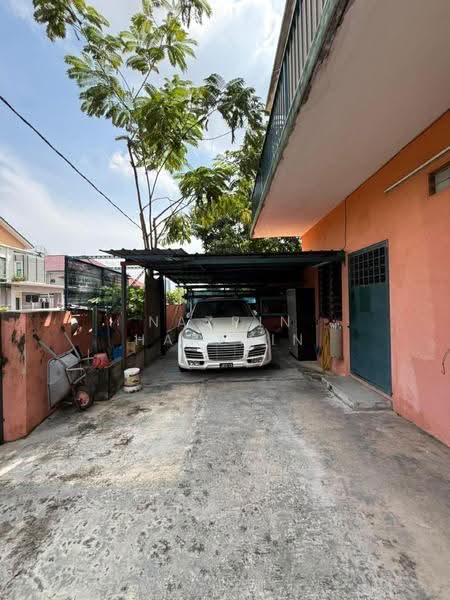 Bungalow House for Sale in Seksyen 4 (Petaling Jaya) - Nazrin Hakimin - Exterior - PropertyGuru.com.my