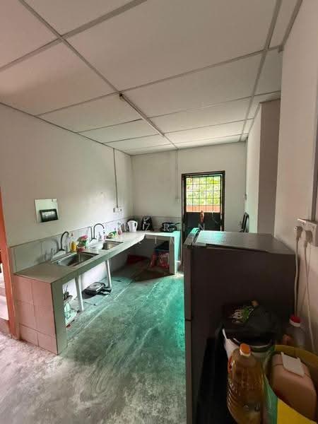 Bungalow House for Sale in Seksyen 4 (Petaling Jaya) - Nazrin Hakimin - Kitchen - PropertyGuru.com.my