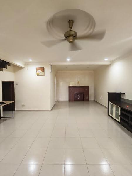 Rumah Teres 2-Tingkat untuk Disewa di Bandar Baru Permas Jaya (Permas Jaya) - Stella Chia - Living Room - PropertyGuru.com.my