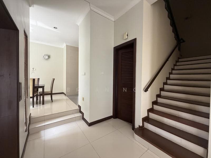 Rumah Berkembar untuk Dijual di Ampang Jaya (Ampang) - Bryan Ng - Corridor - PropertyGuru.com.my