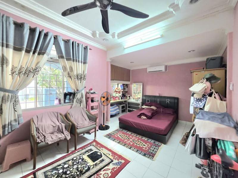Semi-Detached House for Sale in Sepang (Selangor) - Abdul Qadir - PropertyGuru.com.my