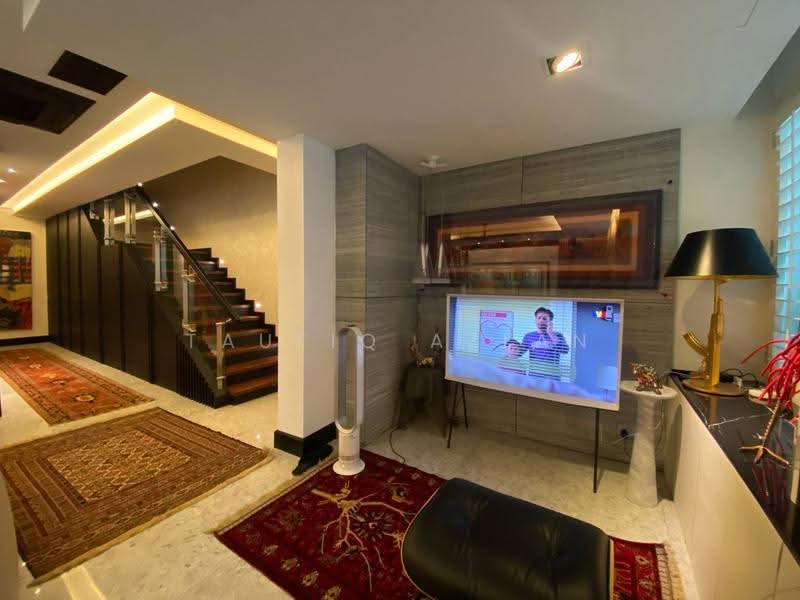 Townhouse for Sale in Bukit Kiara (Kuala Lumpur) - Taufiq Azlan - Living Room - PropertyGuru.com.my