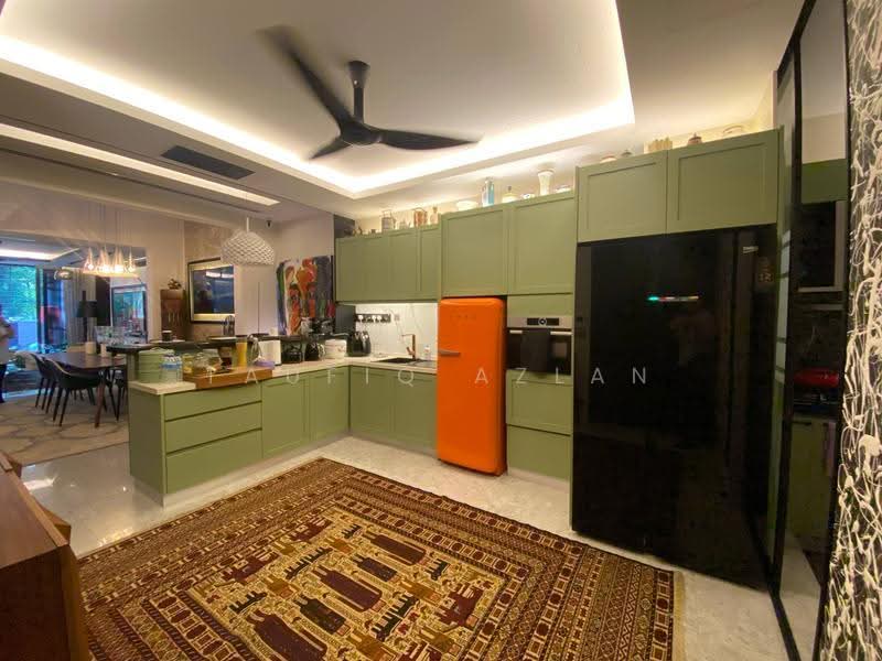 Townhouse for Sale in Bukit Kiara (Kuala Lumpur) - Taufiq Azlan - Kitchen - PropertyGuru.com.my