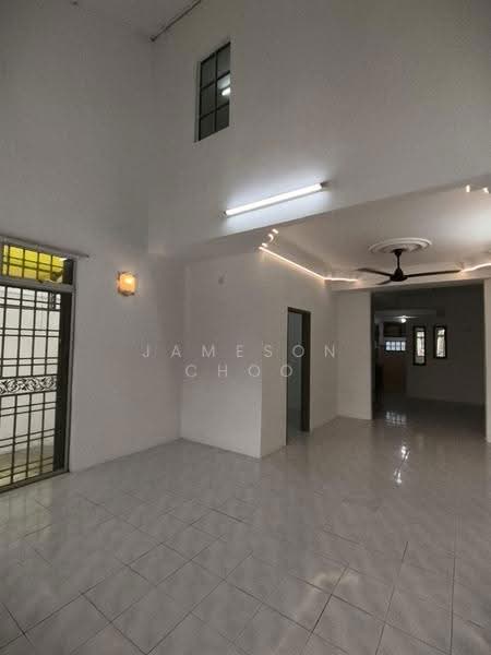 2-storey Terraced House for Sale in Johor Bahru (Johor) - Jameson Choo - Living Room - PropertyGuru.com.my
