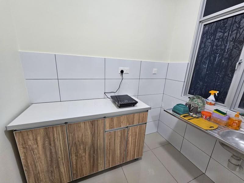 Kediaman Servis untuk Disewa di Nexus @ Kajang Station (Tower B) - Darren Chan - Kitchen - PropertyGuru.com.my