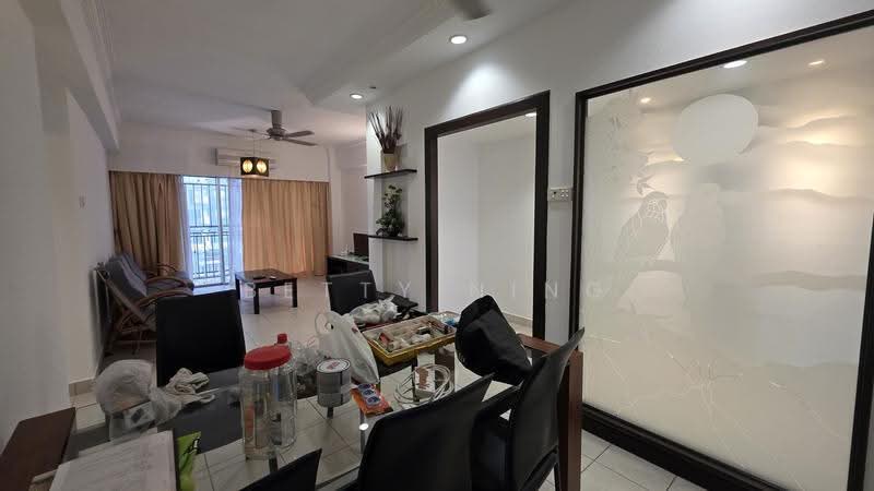 Rumah Banglo untuk Dijual di SS2 (Petaling Jaya) - Betty Ning - Living Room - PropertyGuru.com.my