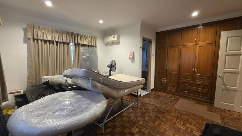 Rumah Banglo untuk Dijual di SS2 (Petaling Jaya) - Betty Ning - Bedroom - PropertyGuru.com.my