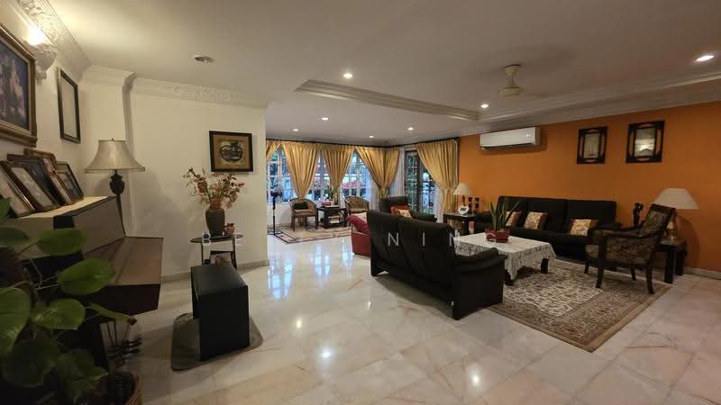 Rumah Banglo untuk Dijual di SS2 (Petaling Jaya) - Betty Ning - Living Room - PropertyGuru.com.my