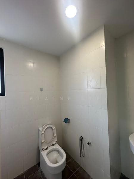 3-storey Terraced House for Rent in Bandar Bayan Bahru (Bayan Lepas) - Elaine Lee - PropertyGuru.com.my
