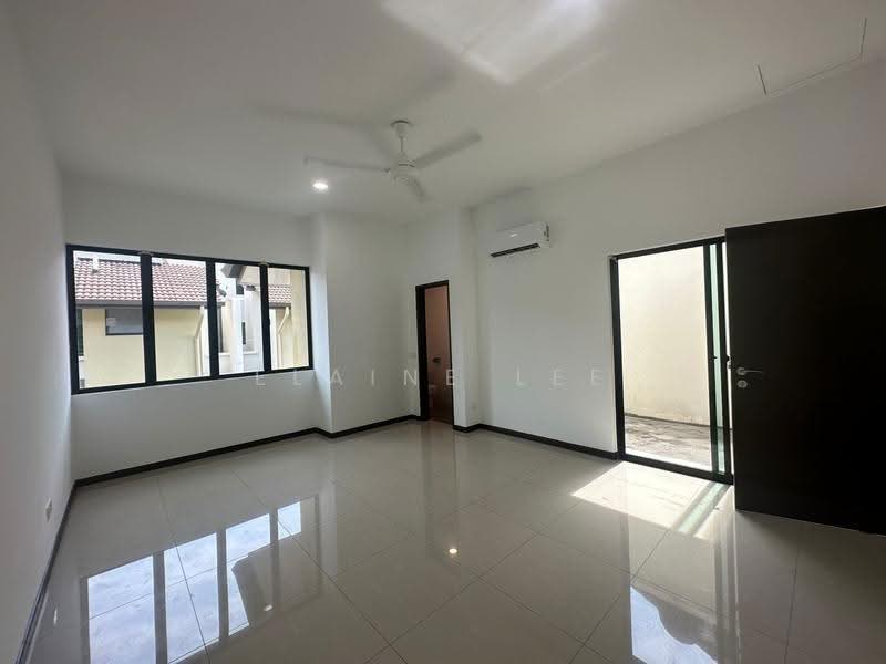 3-storey Terraced House for Rent in Bandar Bayan Bahru (Bayan Lepas) - Elaine Lee - PropertyGuru.com.my