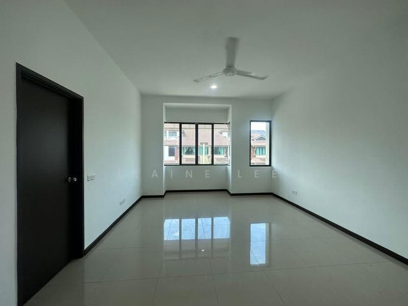 3-storey Terraced House for Rent in Bandar Bayan Bahru (Bayan Lepas) - Elaine Lee - PropertyGuru.com.my