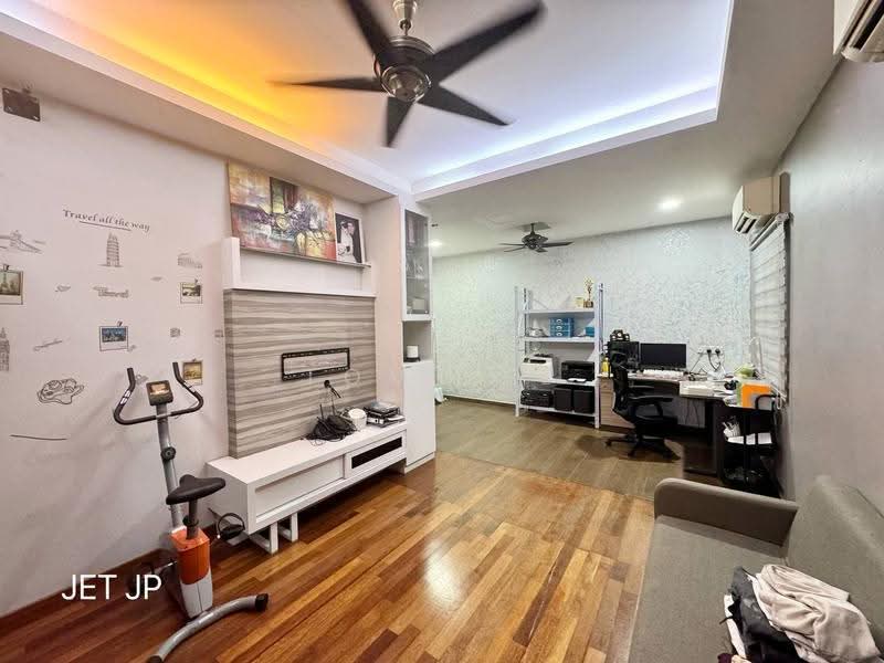 Semi-Detached House for Sale in Klang (Selangor) - Tom Lee - Living Room - PropertyGuru.com.my