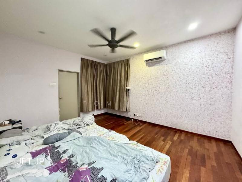 Semi-Detached House for Sale in Klang (Selangor) - Tom Lee - Bedroom - PropertyGuru.com.my
