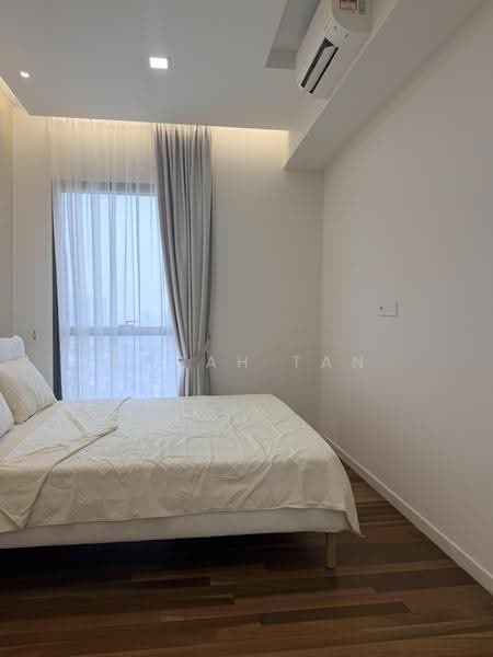 Service Residence for Sale at Edelweiss @ Tropicana Gardens - Sarah Tan - Bedroom - PropertyGuru.com.my