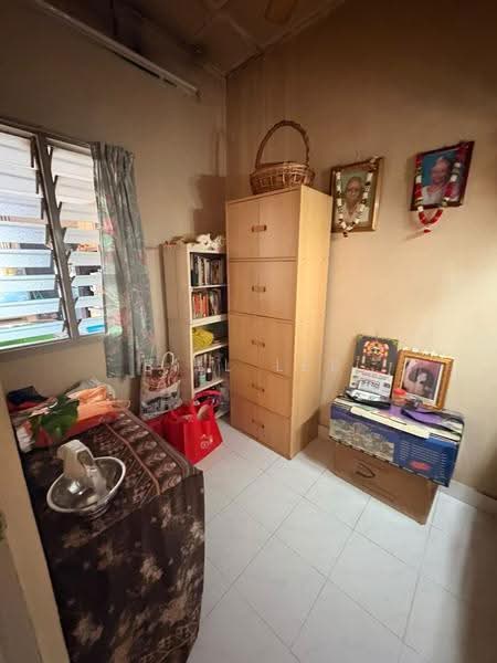 1-storey Terraced House for Sale in Ampang (Kuala Lumpur) - Bill Lee - Bedroom - PropertyGuru.com.my