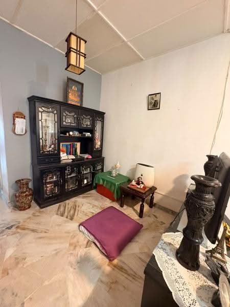 1-storey Terraced House for Sale in Ampang (Kuala Lumpur) - Bill Lee - Living Room - PropertyGuru.com.my