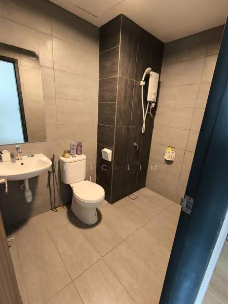 Kediaman Servis untuk Disewa di The New Duo @ Edumetro - Eric Lim - Bathroom - PropertyGuru.com.my