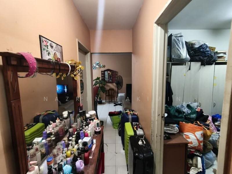 Pangsapuri untuk Dijual di Alam Prima - Nazrin Hakimin - Corridor - PropertyGuru.com.my