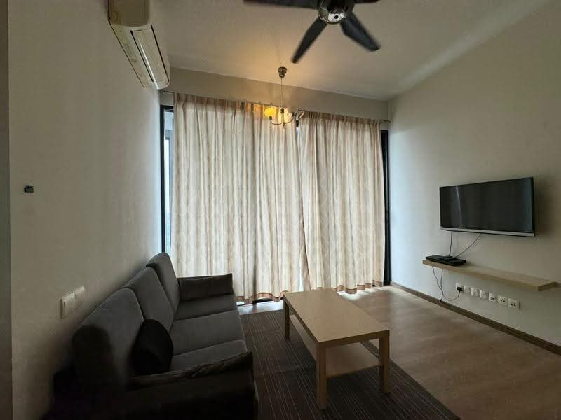 Kediaman Servis untuk Dijual di Twin Arkz - Sky Chan - Living Room - PropertyGuru.com.my