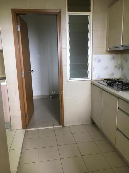 Kondominium untuk Disewa di Sri Putramas III / Royal Regent - Timothy Shuy - Kitchen - PropertyGuru.com.my