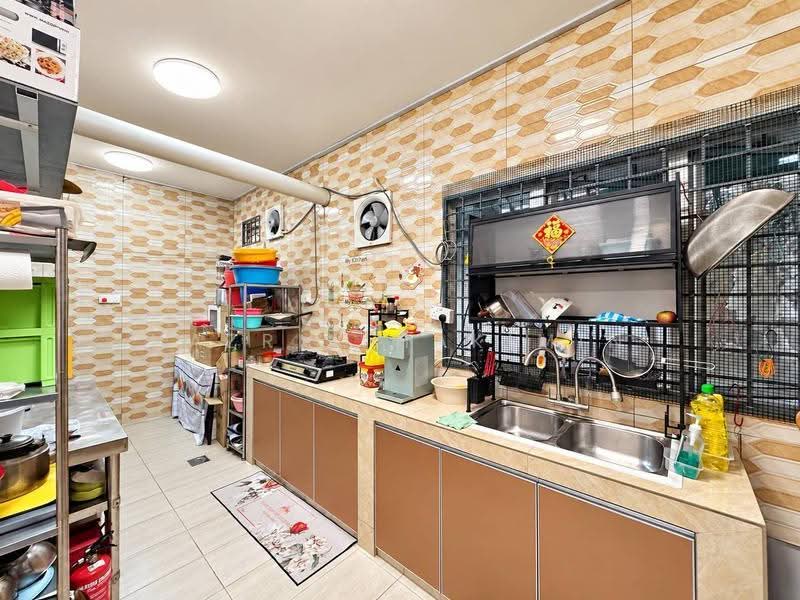 Rumah Teres untuk Dijual di Bandar Country Homes (Rawang) - Nazrin Hakimin - Kitchen - PropertyGuru.com.my
