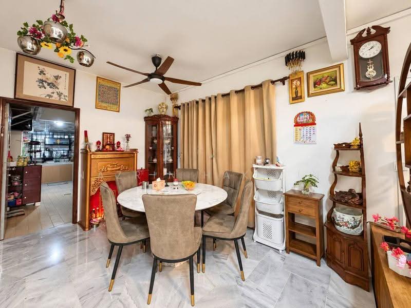 Rumah Teres untuk Dijual di Bandar Country Homes (Rawang) - Nazrin Hakimin - Dining Room - PropertyGuru.com.my