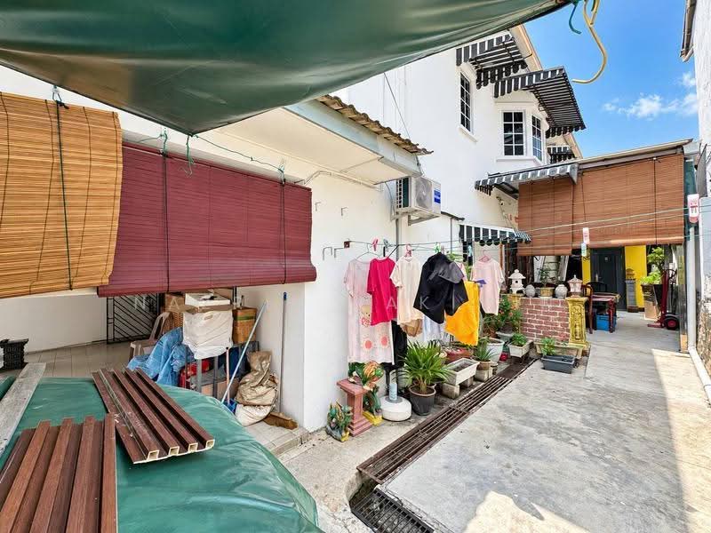 Rumah Teres untuk Dijual di Bandar Country Homes (Rawang) - Nazrin Hakimin - Exterior - PropertyGuru.com.my
