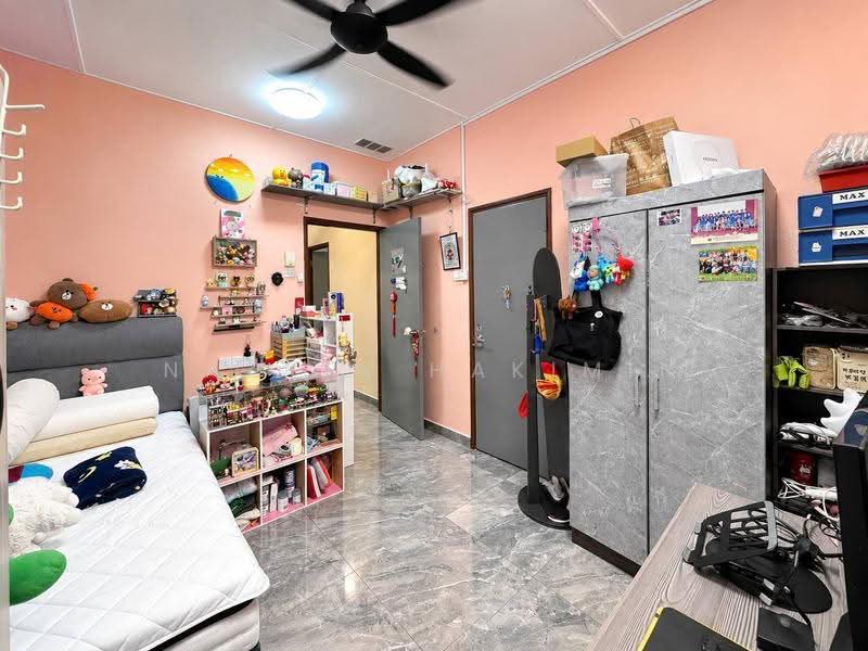 Rumah Teres untuk Dijual di Bandar Country Homes (Rawang) - Nazrin Hakimin - Bedroom - PropertyGuru.com.my
