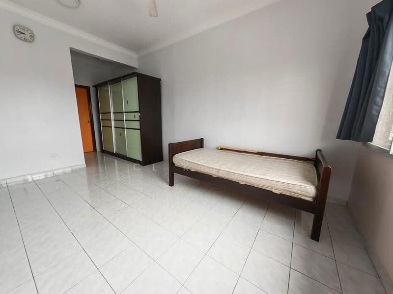 Apartment for Rent at Pangsapuri Sri Mekar - Cl Khoo - Bedroom - PropertyGuru.com.my