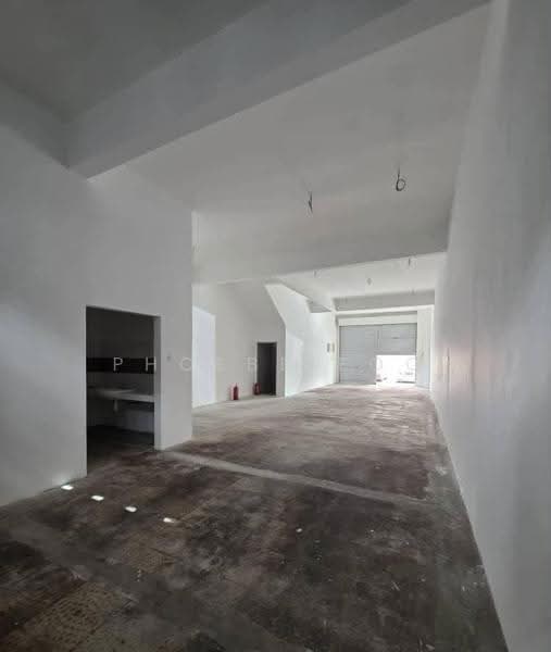 Shop / Office for Rent in Bandar Dato Onn (Tebrau) - Phoebe Foo - Interior - PropertyGuru.com.my