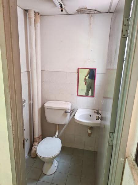Pangsapuri untuk Dijual di Cheras Business Centre - Winson Lim - Bathroom - PropertyGuru.com.my