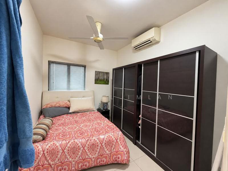 Condominium for Sale at Ujana Executive Apartment - Fakhrul Imlan - Bedroom - PropertyGuru.com.my