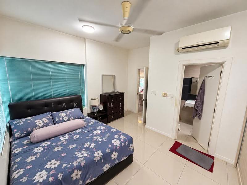 Condominium for Sale at Ujana Executive Apartment - Fakhrul Imlan - Bedroom - PropertyGuru.com.my