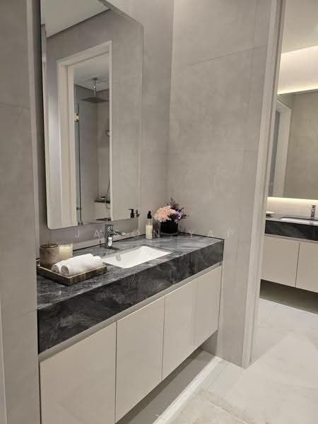 Kondominium untuk Dijual di Pavilion Damansara Heights - Jason Yap - Bathroom - PropertyGuru.com.my