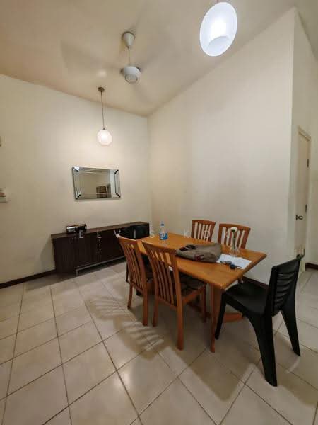 2-storey Terraced House for Sale in Bandar Sunway (Sunway) - Elvis Kok - Dining Room - PropertyGuru.com.my